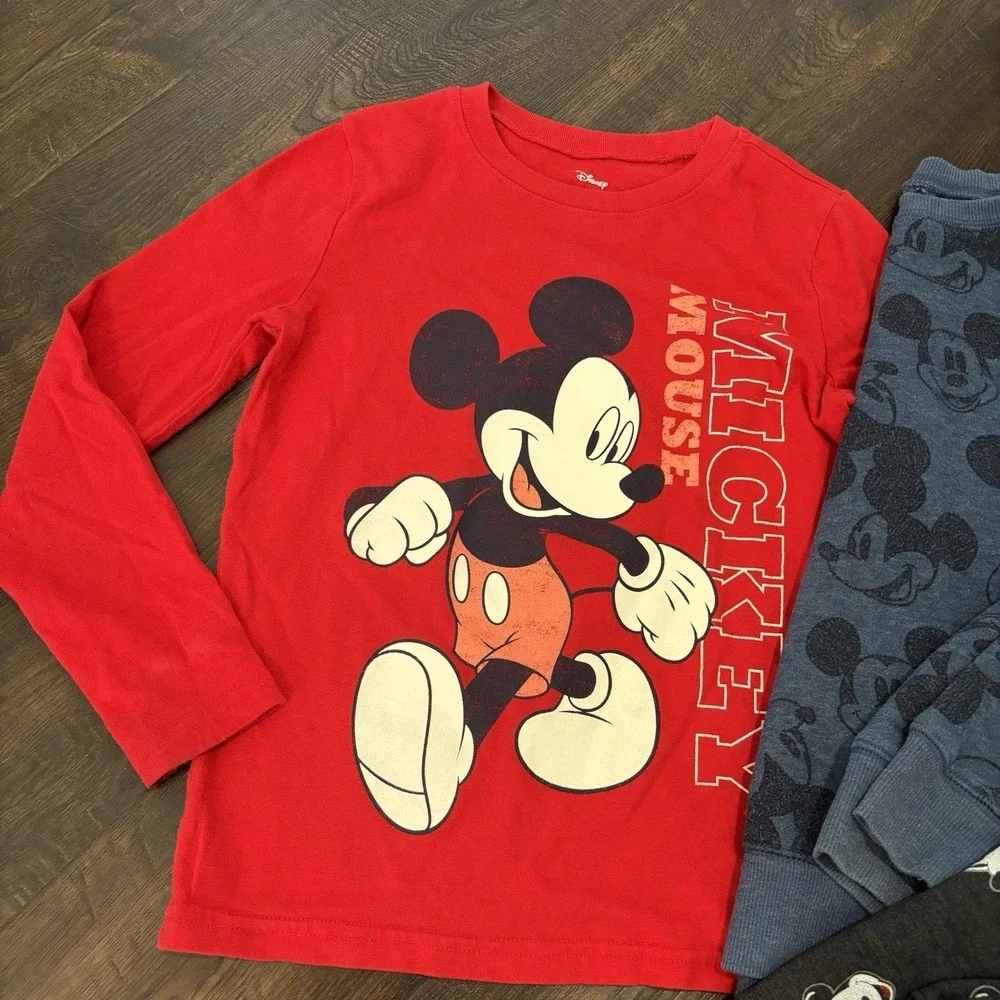 Boys Sz 7 Mickey Top Long Sleeve Sweater Disney Jumping‎ Beans